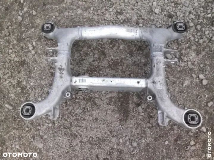 Sanki Sanie Wózek Belka BMW F10 F11 M550D 6793801 - 1