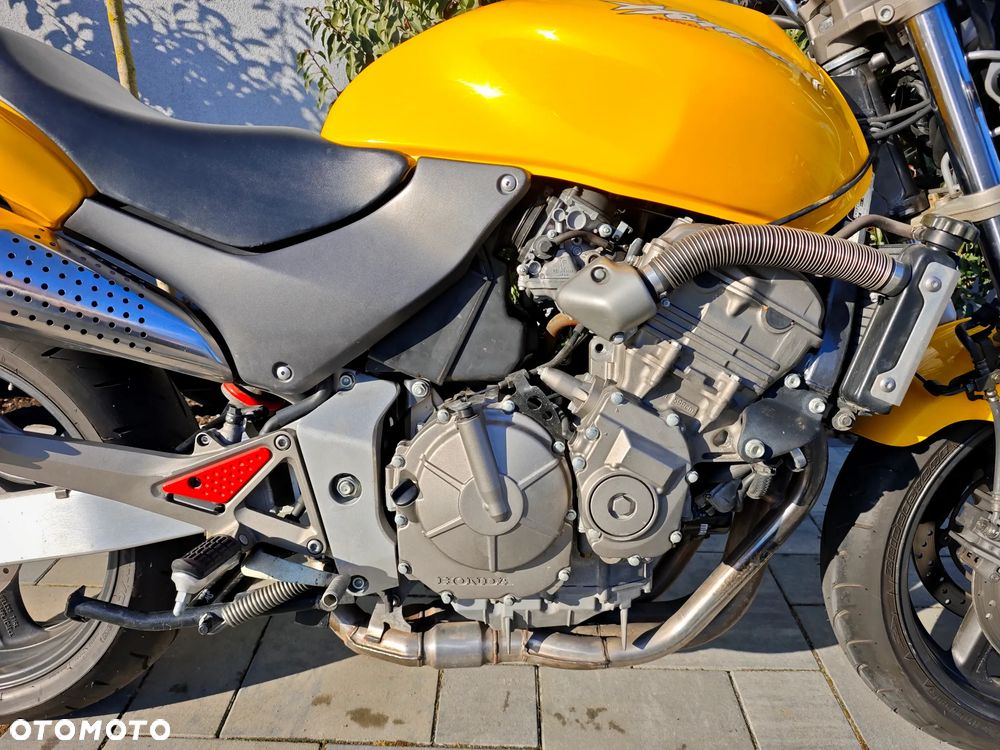 Honda Hornet - 16