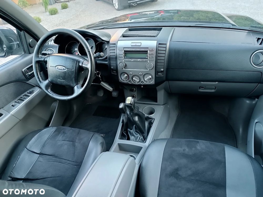 Ford Ranger 2.5 TDCi DC XLT - 34