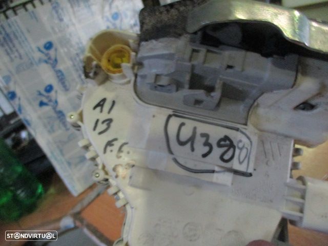 Fecho 8X1837015C AUDI A1 SPORTBACK 8X FASE 2  2017 1.6TDI 115CV 5P PRETO FE 6 PINOS - 2