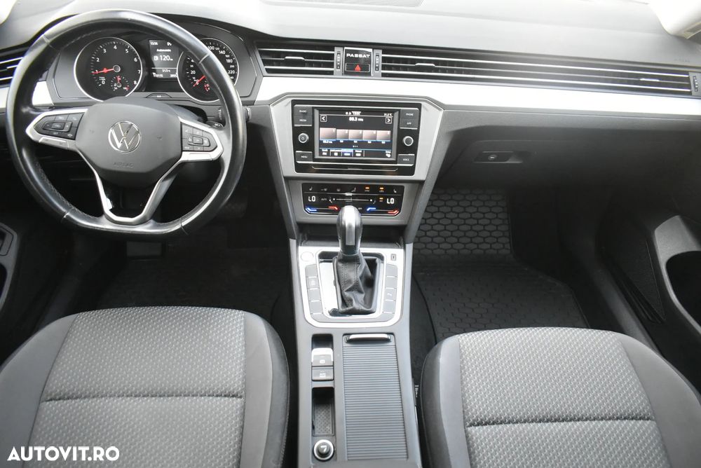 Volkswagen Passat 1.5 TSI ACT DSG Advance - 13