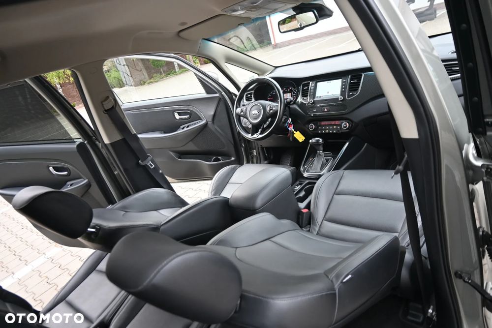 Kia Carens 2.0 GDI Automatik Edition 7 - 26