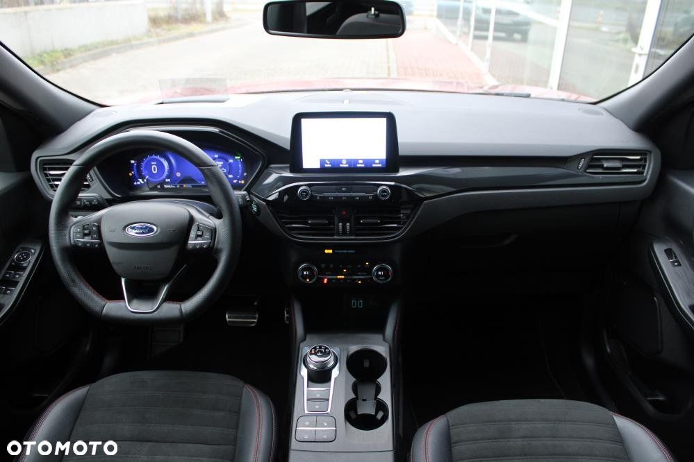 Ford Kuga - 13