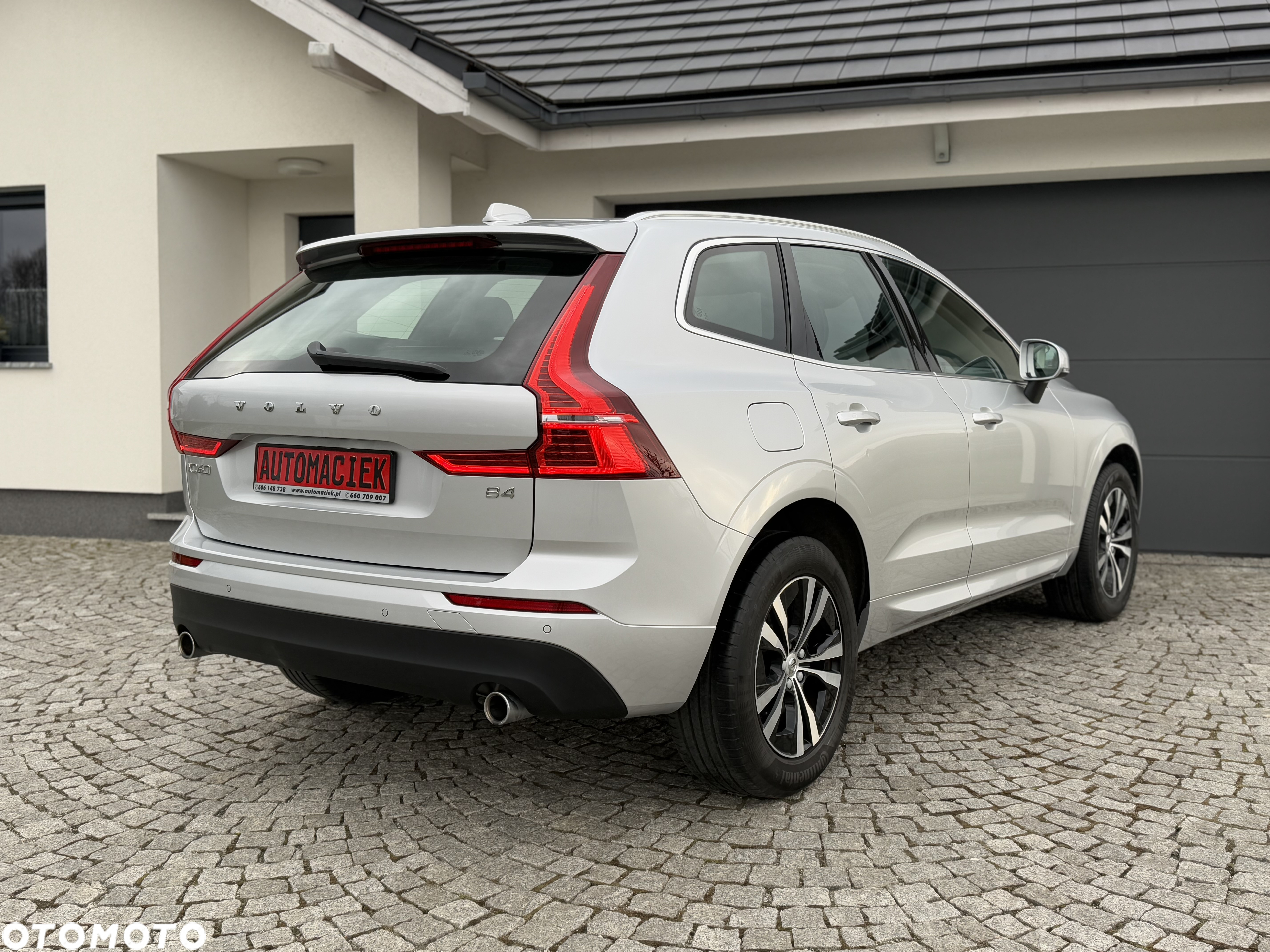 Volvo XC 60 B4 D Geartronic Momentum Pro - 10