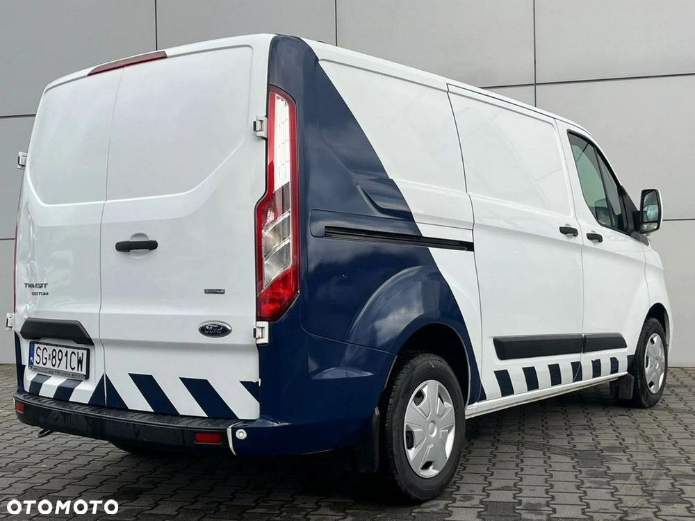 Ford Transit Custom - 9
