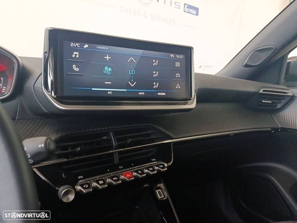 Peugeot 2008 1.2 Style - 20