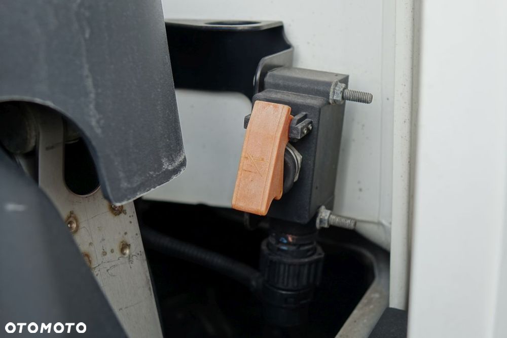Renault GAMA T480 COMFORT / EURO 6 / STANDARD / ADR / AUTOMAT / KLIMATYZACJA POSTOJOWA / SILNIK 13L - 16