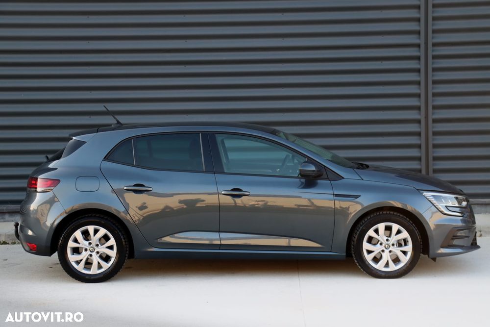 Renault Megane TCe 140 GPF LIMITED - 2