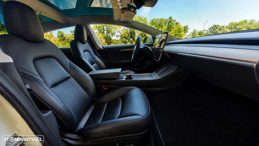 Tesla Model 3 Long Range Tração Integral - 38