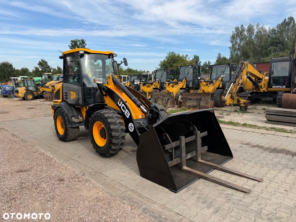 JCB 409 T4 - 6