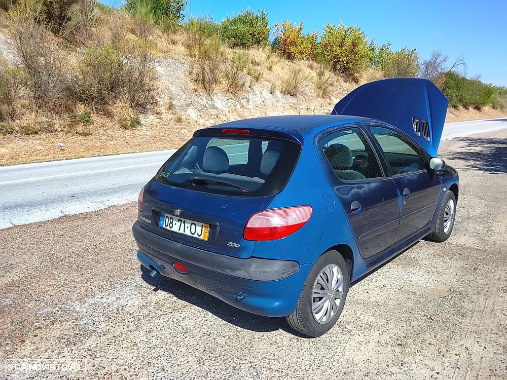 Peugeot 206 1.1 Color Line - 14