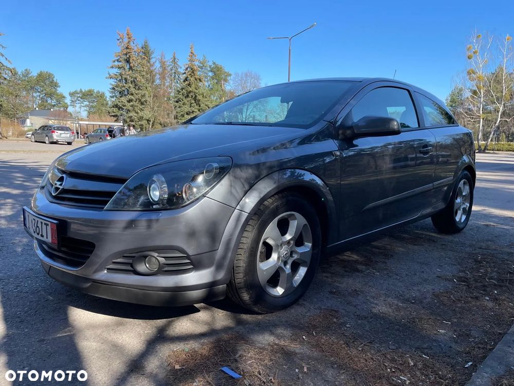 Opel Astra GTC 2.0 Turbo Sport - 10