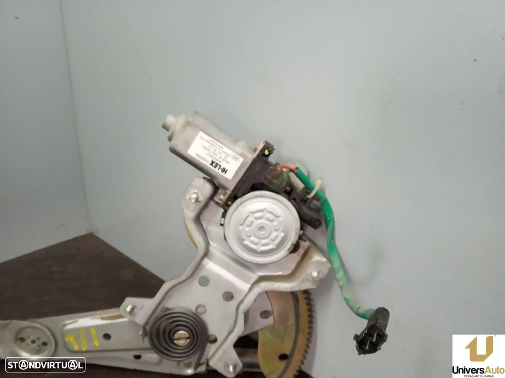 ELEVADOR DE VIDRO TRASEIRO ESQUERDO KIA CARENS II LIMUSINA 2005 -OK2FA593564Y - 2