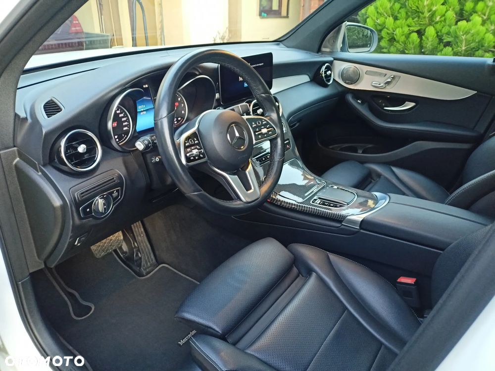 Mercedes-Benz GLC 300 4Matic 9G-TRONIC Exclusive - 13