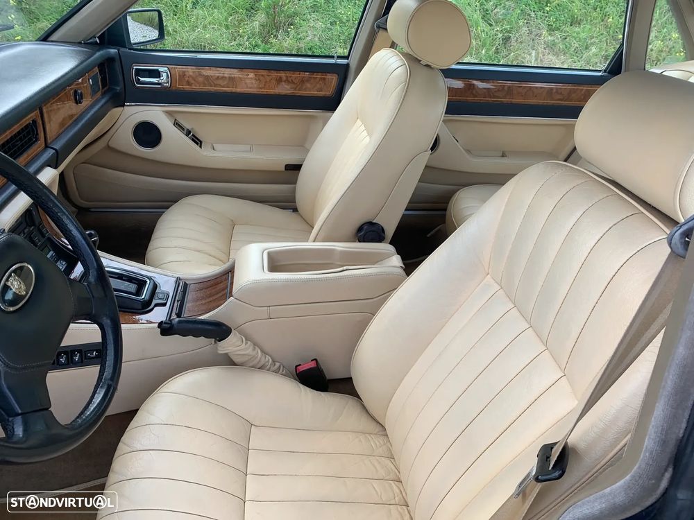 Jaguar XJ XJ6 4.0 - 26