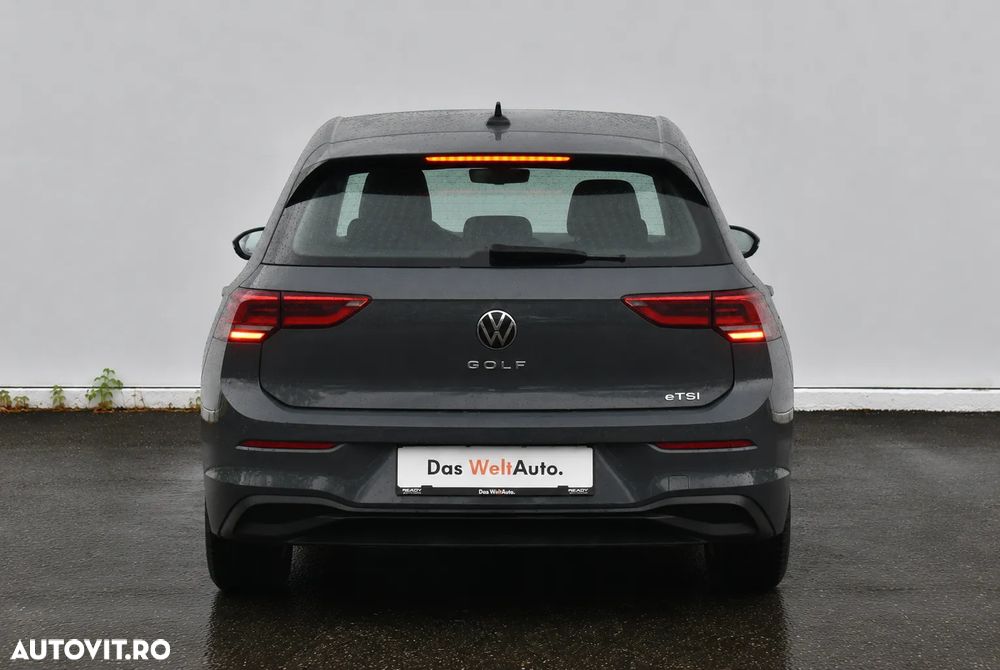 Volkswagen Golf 1.0 eTSI DSG MHEV Life - 11