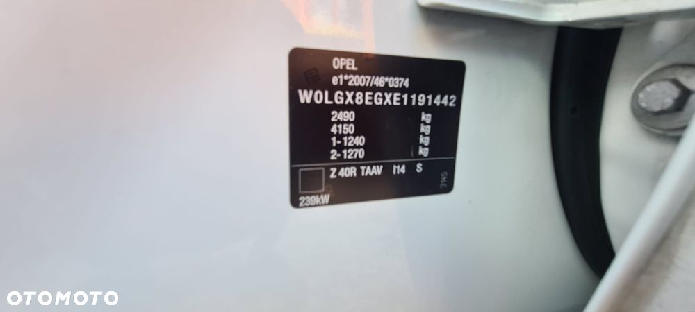 Opel Insignia 2.8 T V6 OPC EU6 - 24