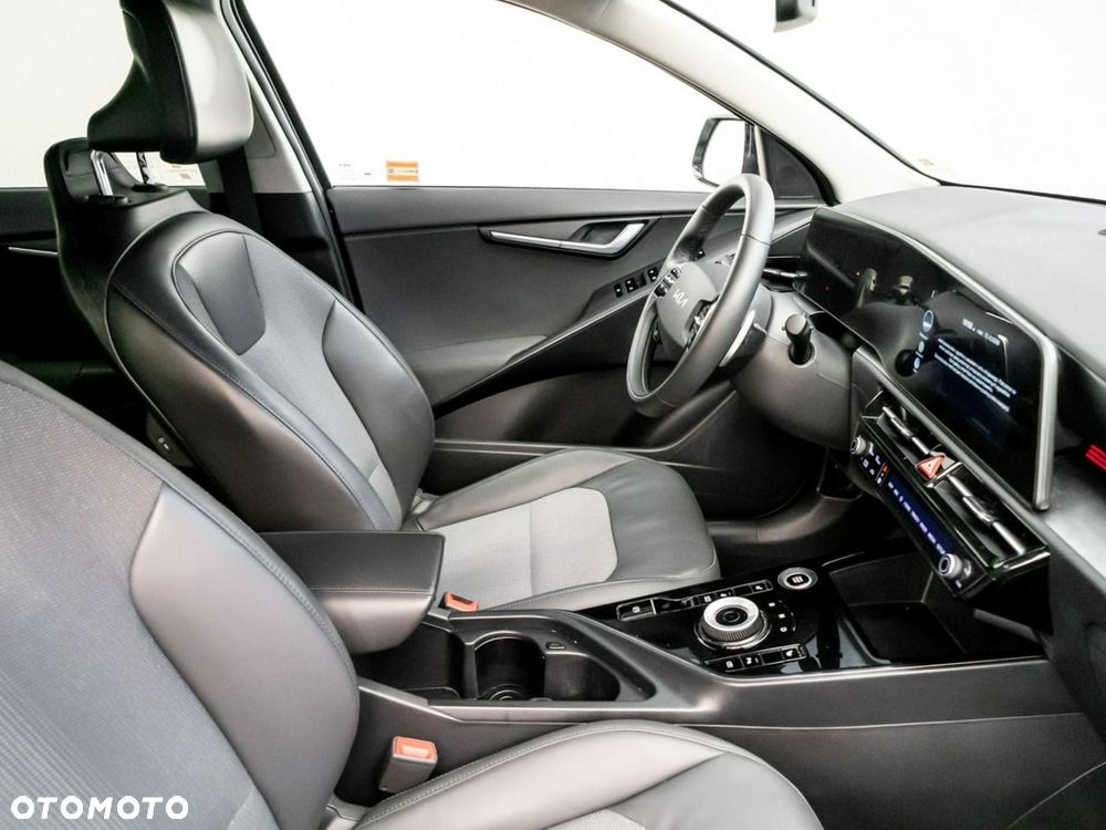Kia Niro 1.6 GDI Hybrid L - 18