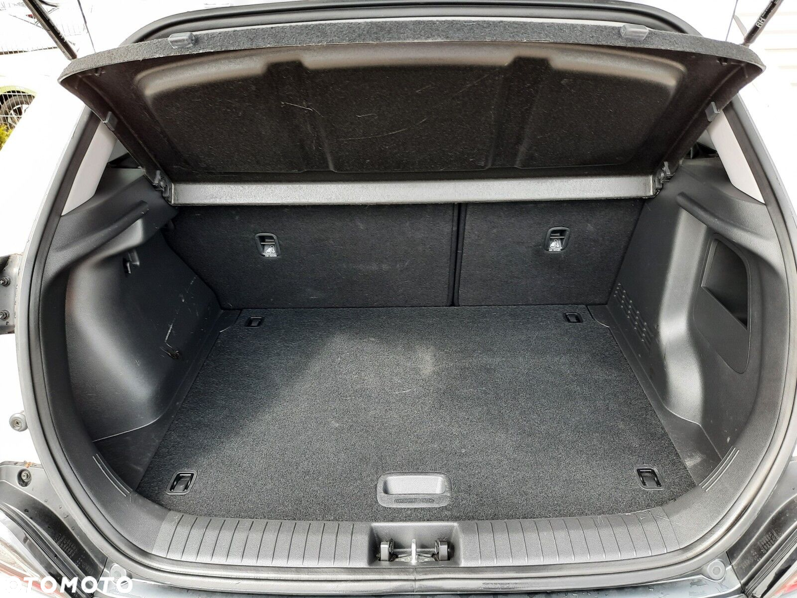 Hyundai Kona 1.0 T-GDI Smart - 28