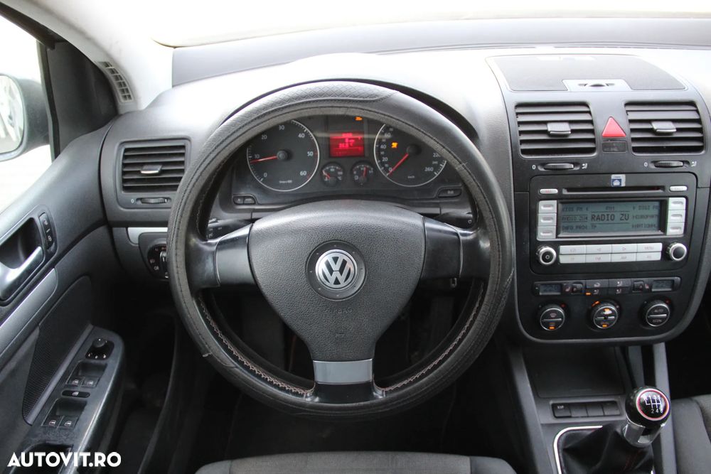Volkswagen Golf 1.9 TDI DPF Goal - 18