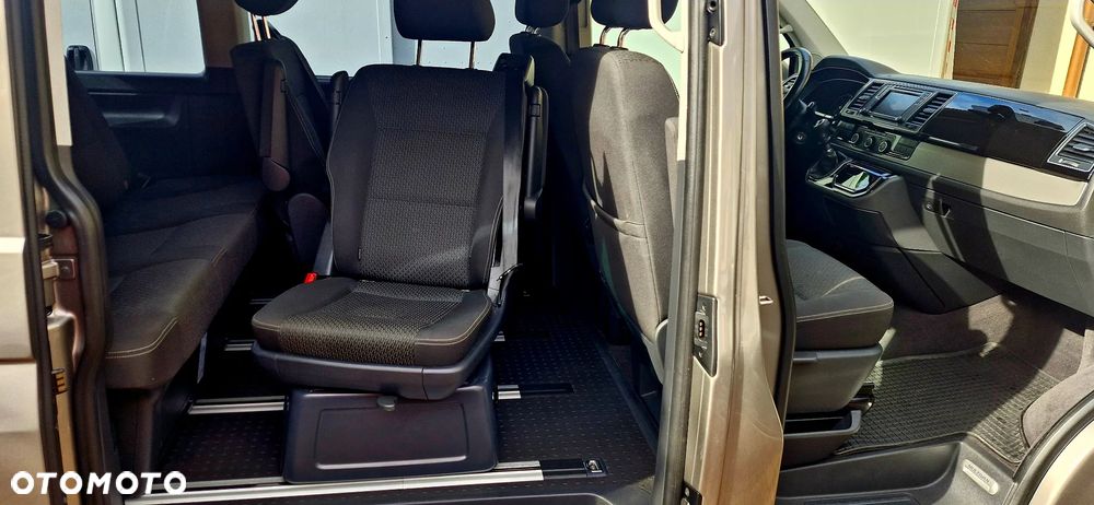 Volkswagen Multivan - 14