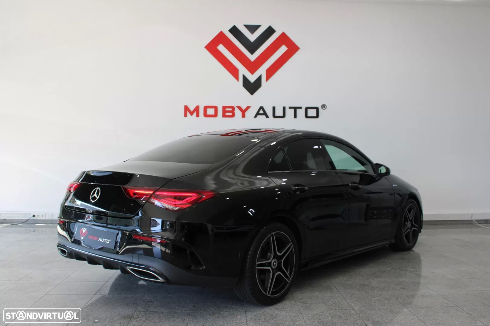Mercedes-Benz CLA 180 - 4