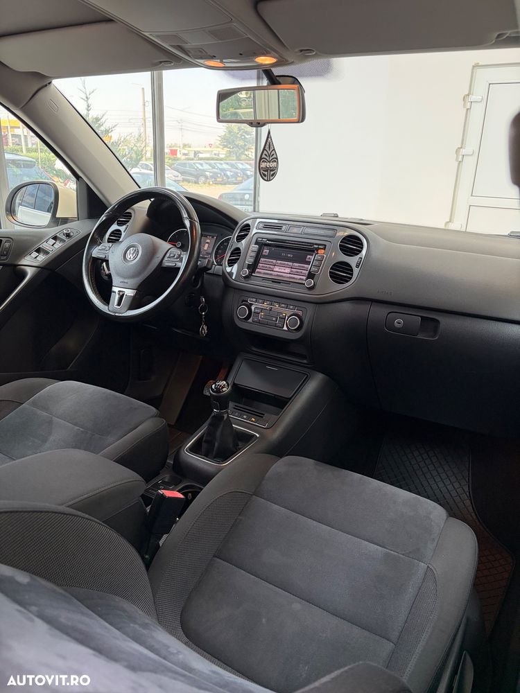 VOLKSWAGEN Tiguan 2012 — imagine 7