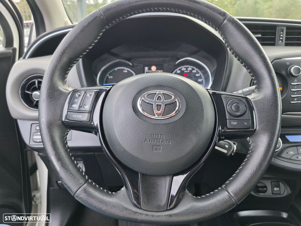 Toyota Yaris - 16