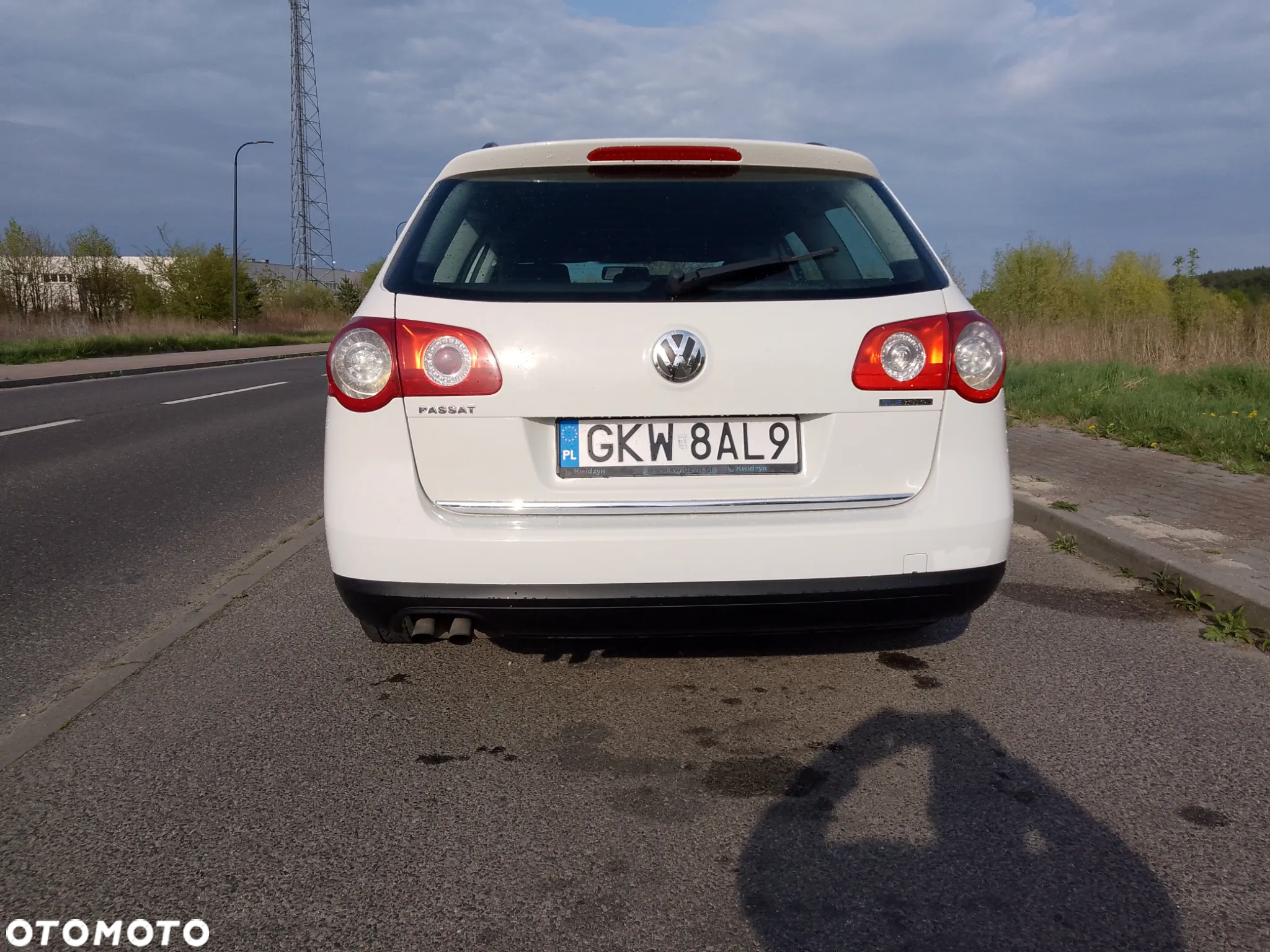 Volkswagen Passat 1.9 TDI Comfortline - 4