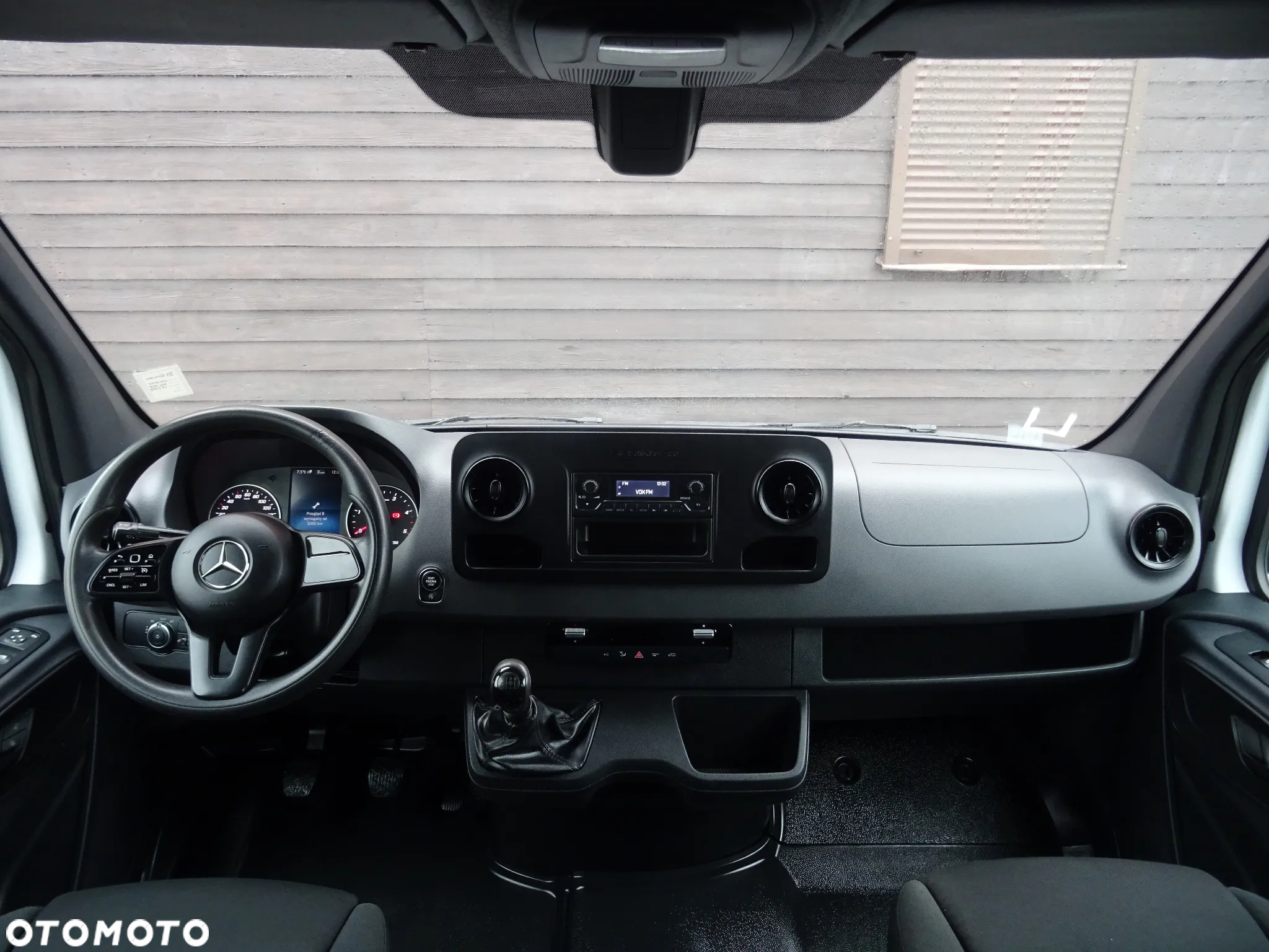 Mercedes-Benz SPRINTER - 29