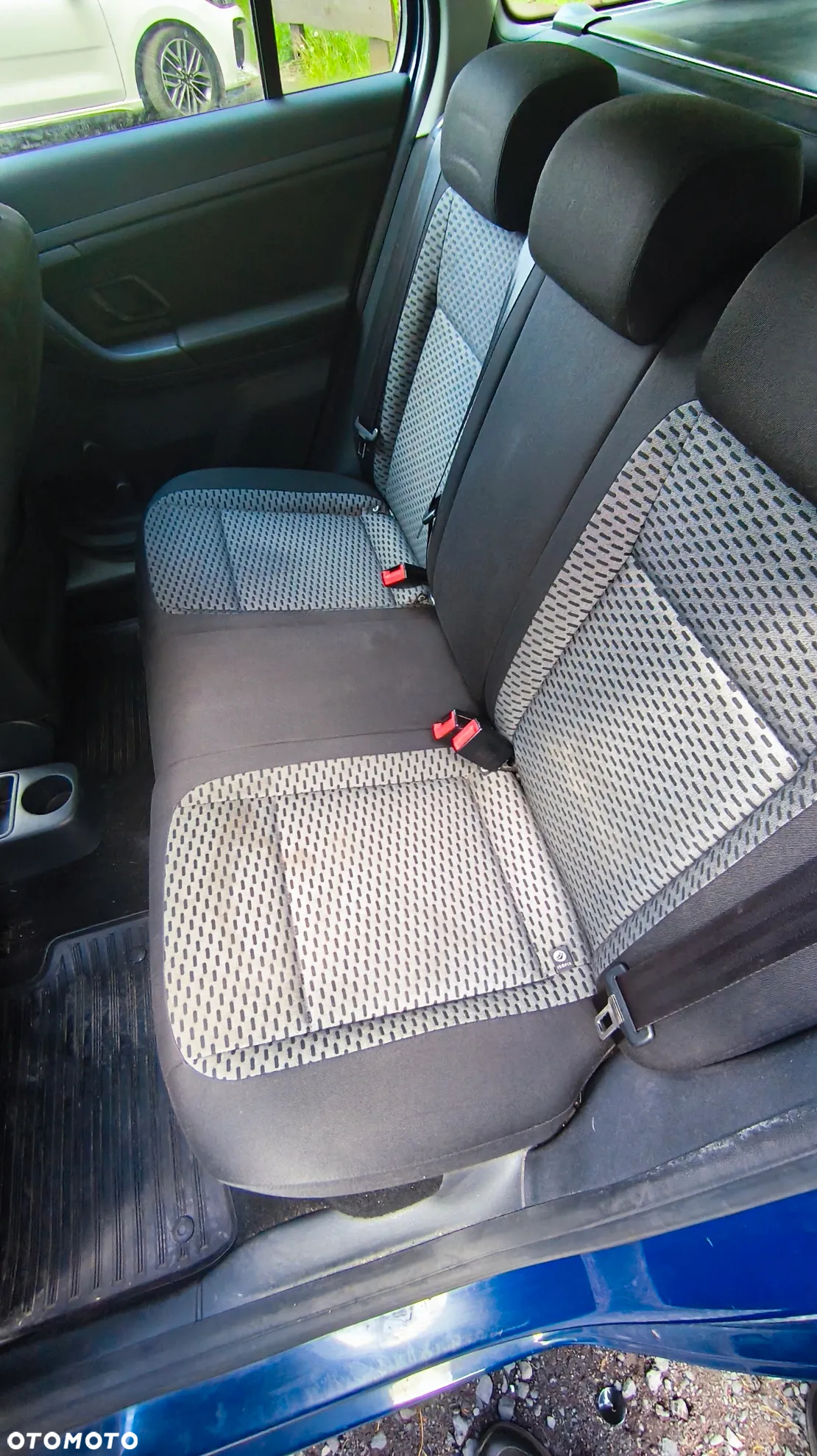 Skoda Fabia 1.2 TSI Active - 6