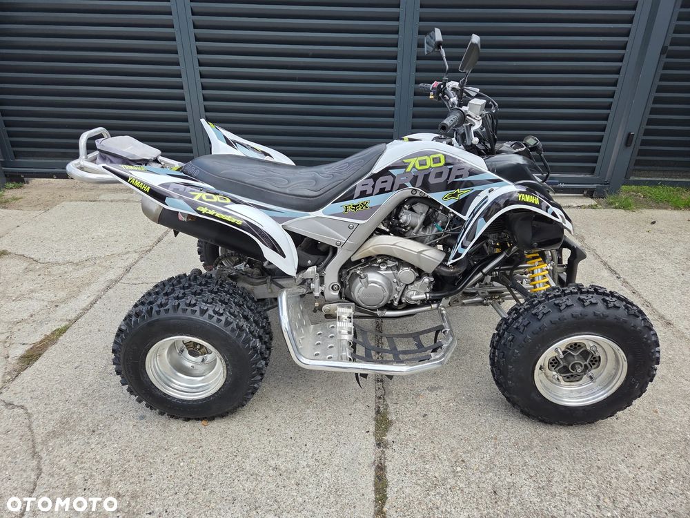 Yamaha Raptor - 10