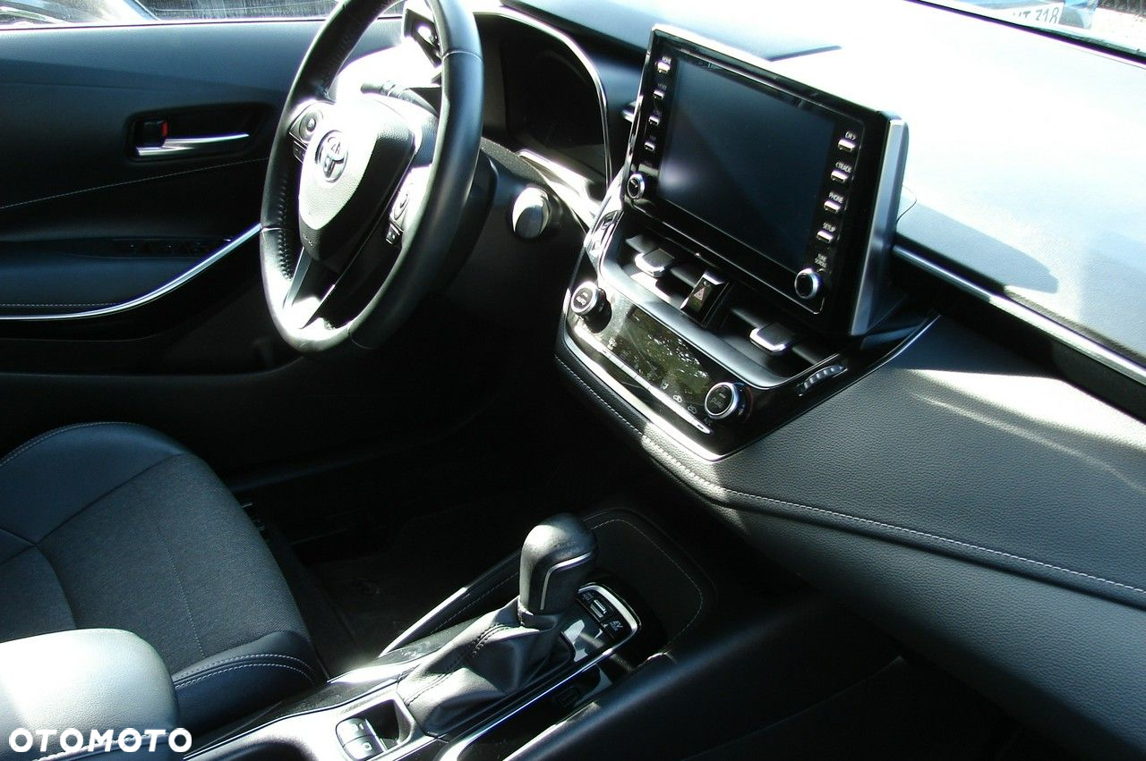Toyota Corolla - 16
