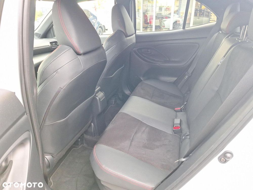 Toyota Yaris Cross Hybrid 1.5 GR Sport - 14
