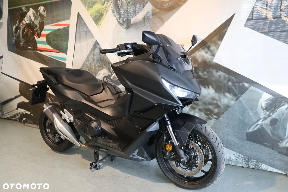 Honda NSS - 1