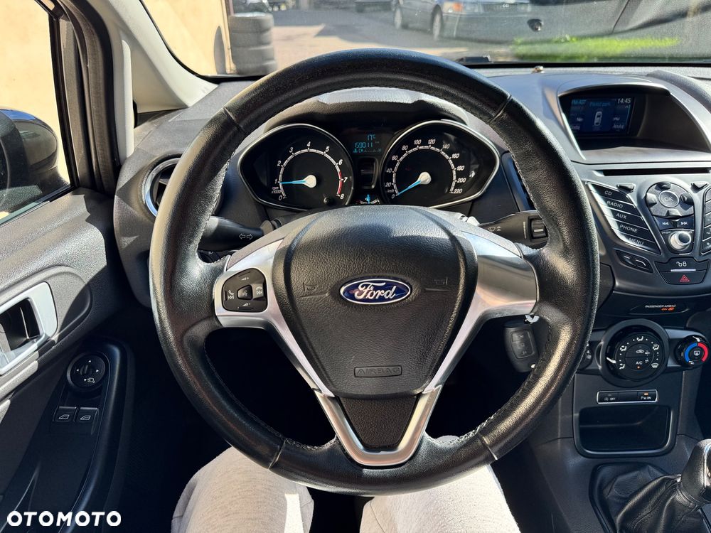 Ford Fiesta 1.0 EcoBoost S&S TREND - 22
