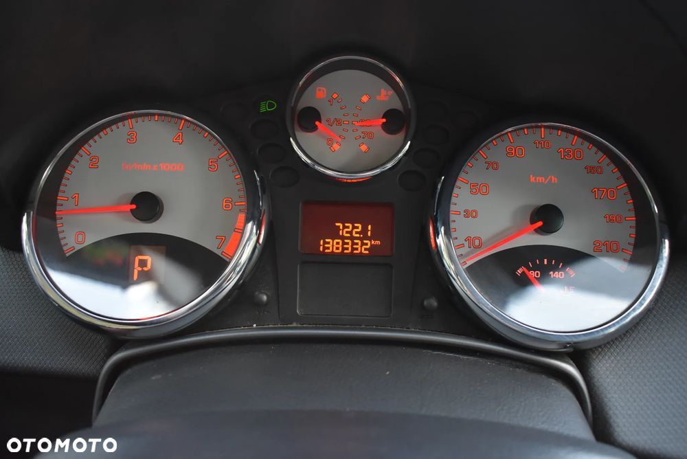 Peugeot 207 120 Automatik Premium - 15