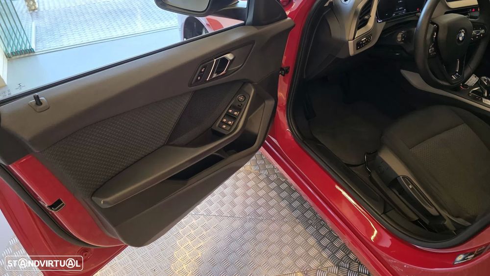 BMW 116 d Corporate Edition Auto - 33