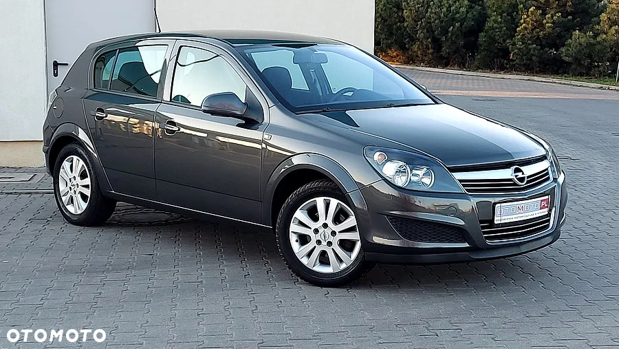 Opel Astra 1.6 Innovation - 8