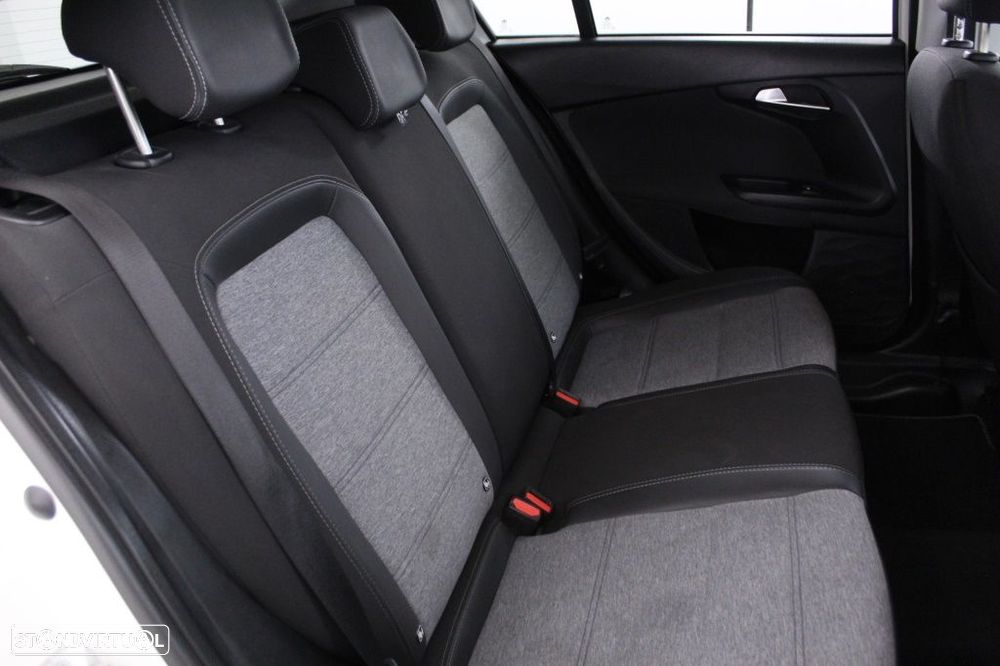 Fiat Tipo Cross 1.0 GSE T3 - 15