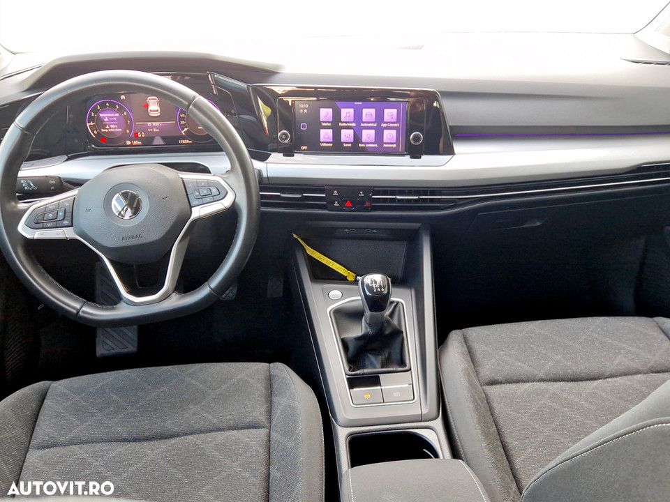 Volkswagen Golf 1.0 TSI Life - 13