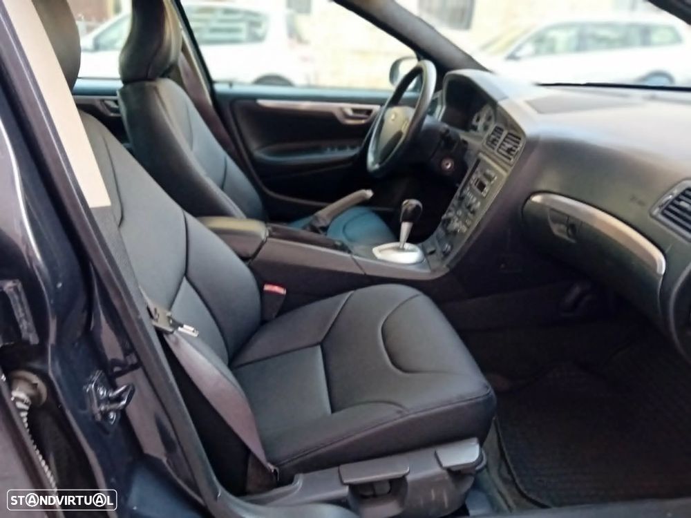 Volvo S60 2.4 D5 - 13