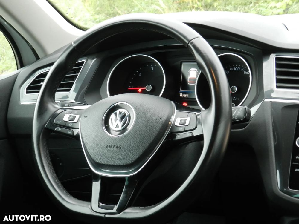 Volkswagen Tiguan 2.0 TDI SCR (BlueMotion Technology) Highline - 16