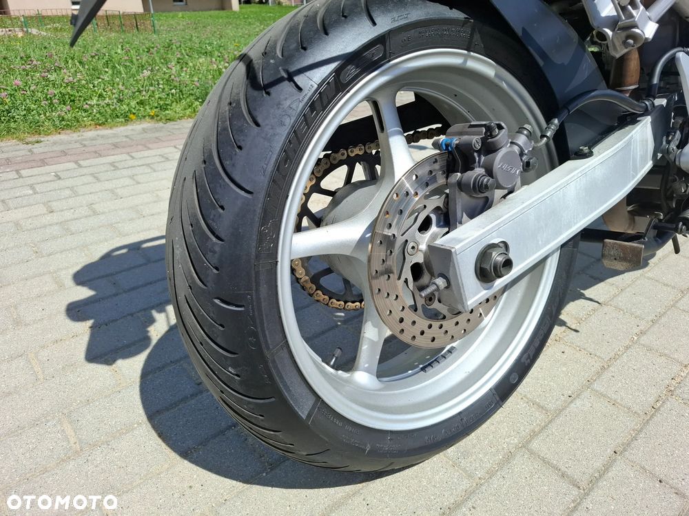Yamaha FZ6 - 28