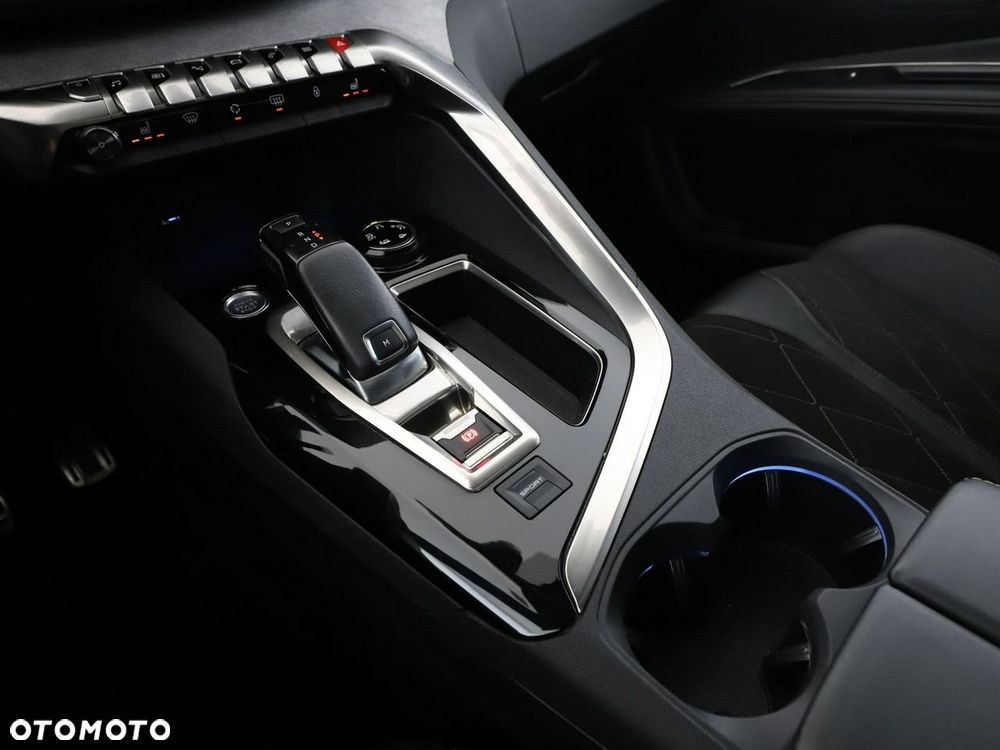 Peugeot 5008 2.0 BlueHDI GT S&S EAT8 - 32