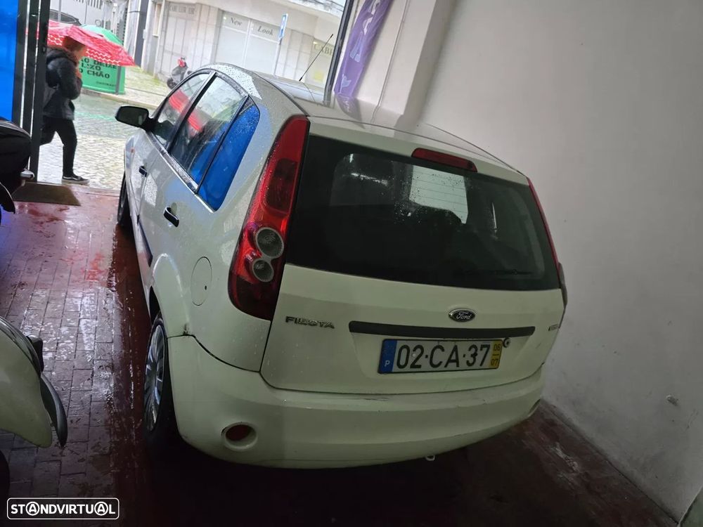 Ford Fiesta 1.4 TDCi Trend - 6