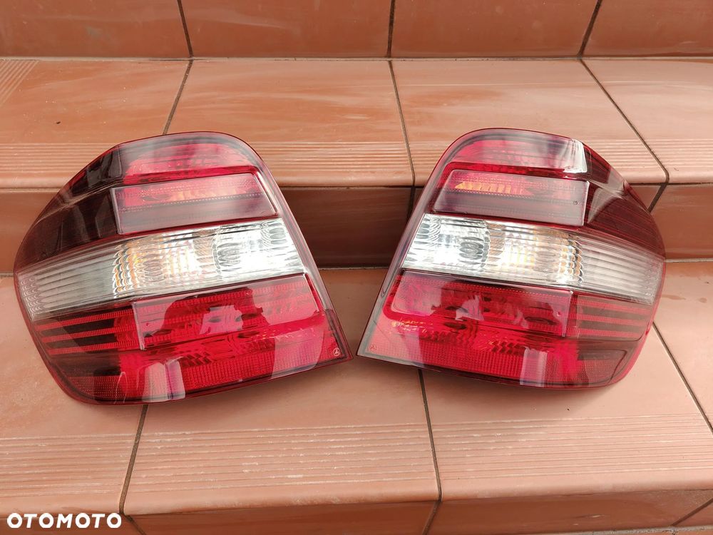 MERCEDES ML W164 LIft 08-11 Lampa Tylna Lewa Prawa Tył - 2
