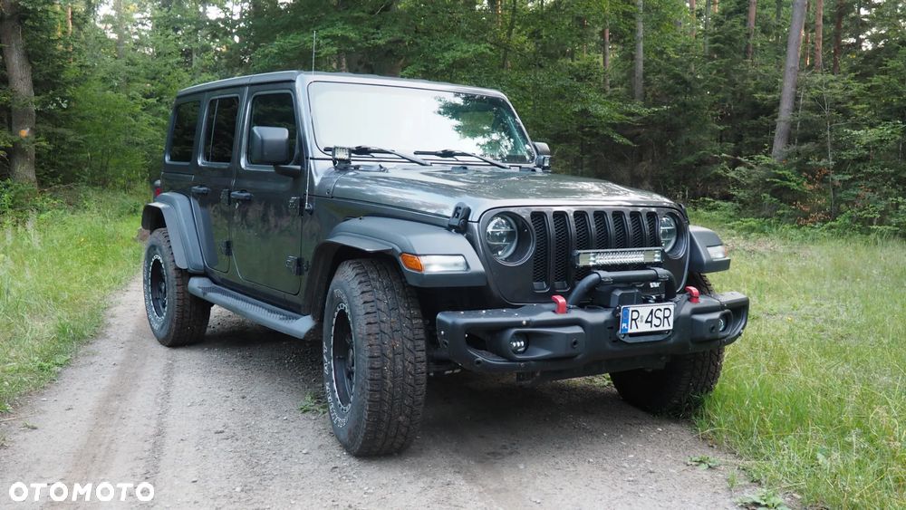 Jeep Wrangler 3.6 Unlim Night Eagle - 16