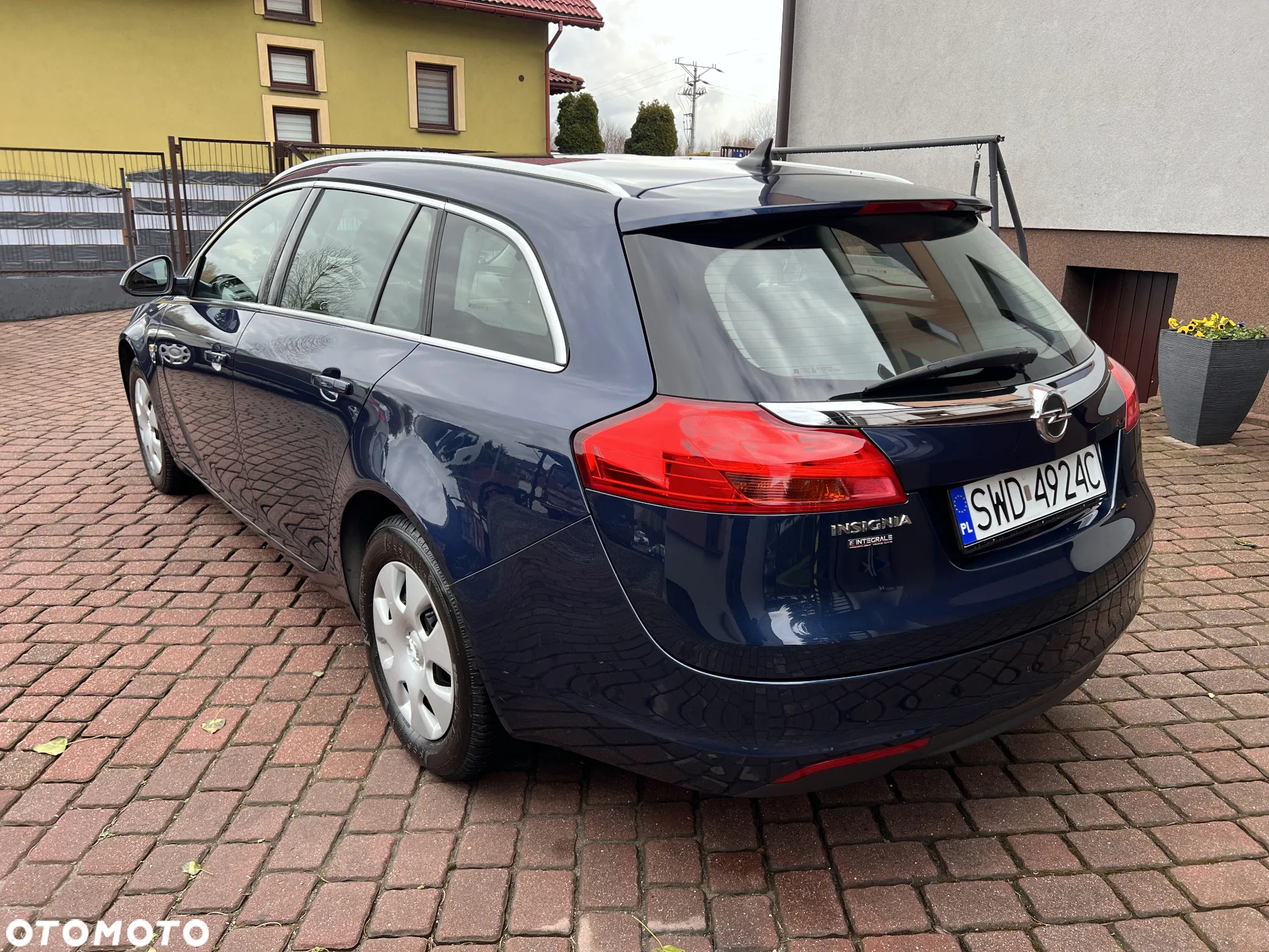 Opel Insignia 1.8 Sports Tourer Edition - 6