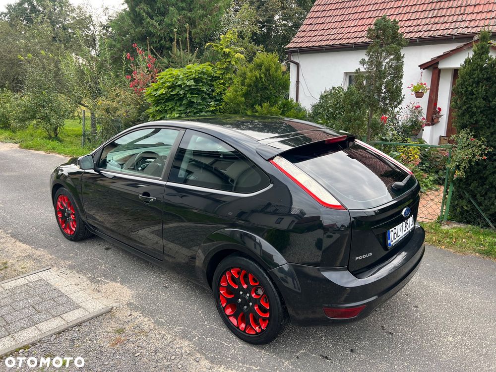 Ford Focus 1.6 16V Viva I - 3